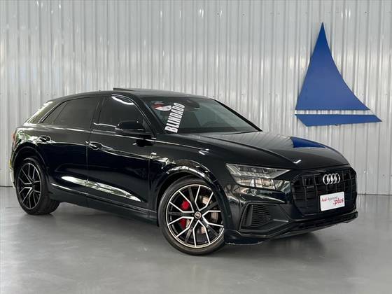 AUDI Q8 3.0 TFSI GASOLINA PERFORMANCE BLACK QUATTRO TIPTRONIC